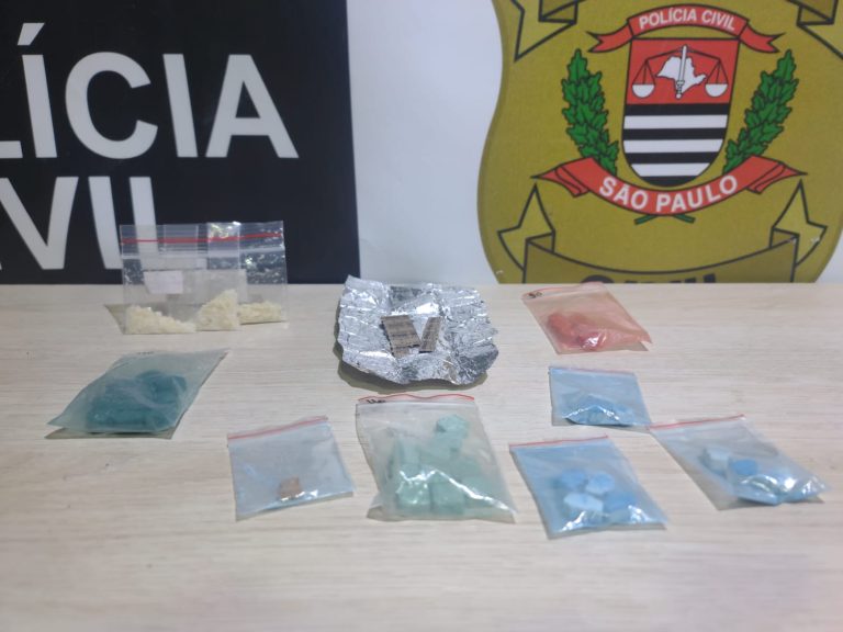 Polícia  Civil estoura depósito de drogas sintéticas em Campinas