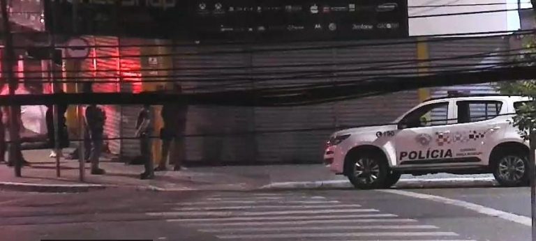 Dupla é presa após furtar loja em Santos