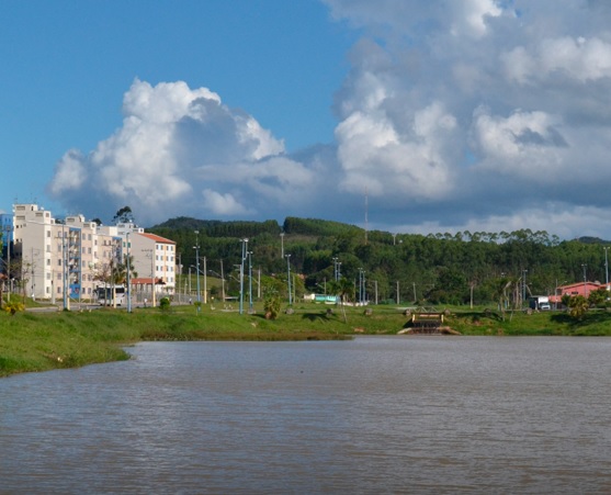 Violência na zona sul de São José: mulher corre e escapa de estupro