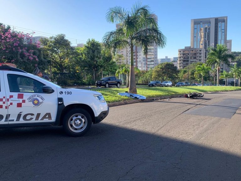 Acidente com moto na manhã de domingo