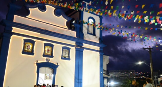 Caraguá tem programação especial para celebrar 13/06, Dia de Santo Antônio: bolo, missa e casamentos comunitários