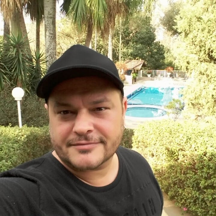 Cantor Ricardo Paparotti morre aos 48 anos em Americana