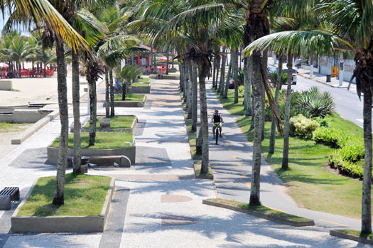 Sem aperto e correria Praia Grande vai ter banheiro na orla