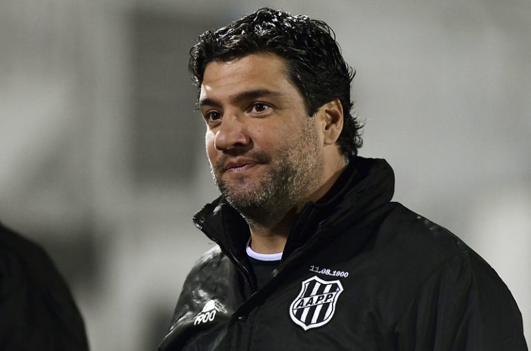 Felipe Moreira enaltece sequência invicta: “Hoje a Ponte é uma só!”