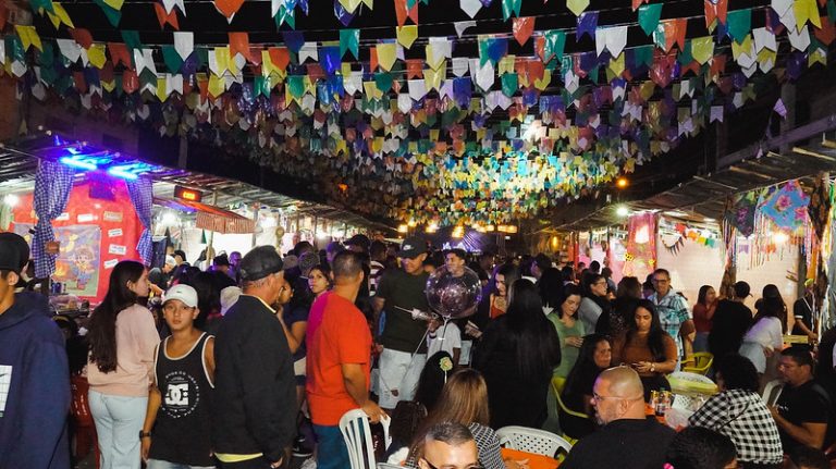 Guarujá promove “Festejos nos Bairros” no Jardim Progresso e Maré Mansa