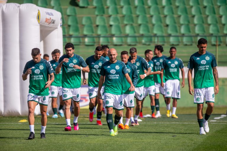 Guarani inicia preparação para partida contra o Criciúma: Régis e Derek são dúvidas