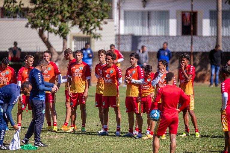 Guarani inicia preparação visando duelo contra o Atlético-GO