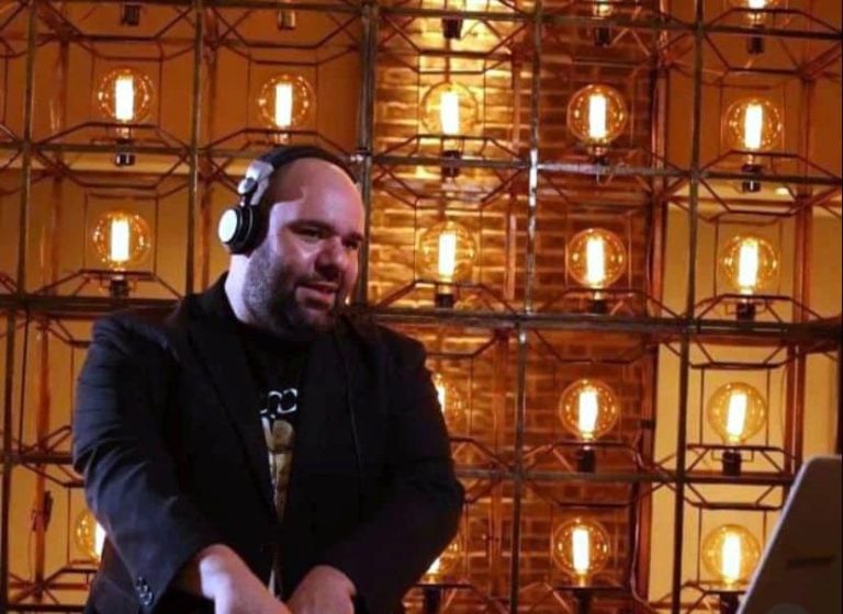 Dj passa mal ao volante e morre na via Anhanguera