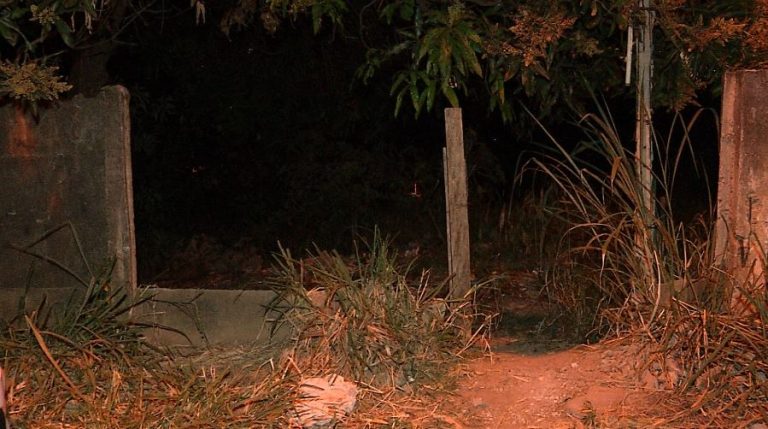 Mistério em Campinas: Jovem é morto a facadas em terreno baldio