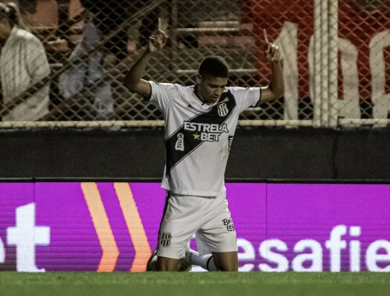 Baya marca mais uma vez e Ponte vence Novorizontino