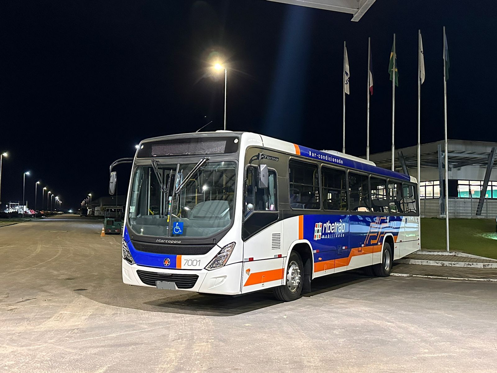 Pela primeira vez, Ribeirão Preto (SP) faz uma demonstração com um ônibus  movido a gás. A parceria da Scania com a prefeitura traz o modelo urbano K  280 4×2, que poderá ser