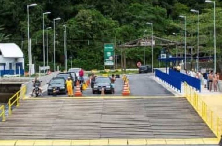 Porto de Santos e travessias tem serviços suspensos em razão da ventania