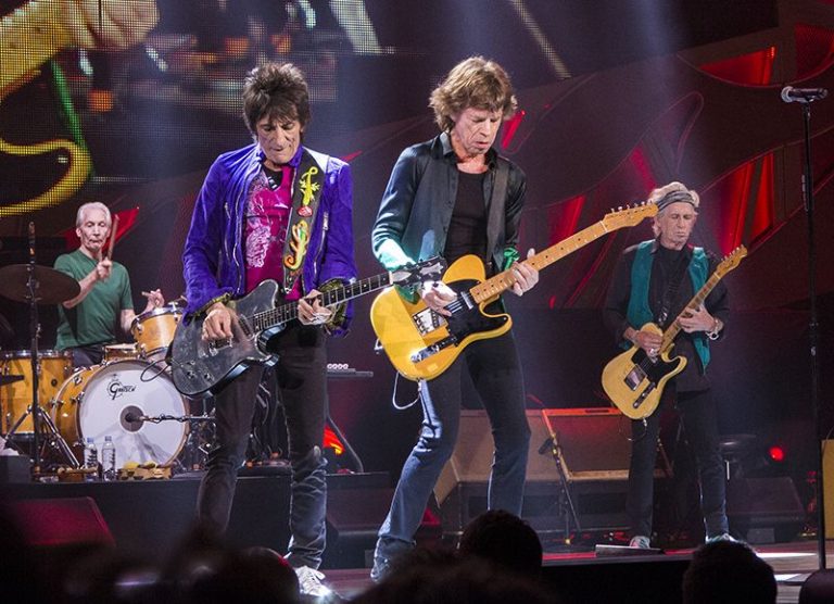 Pela primeira vez, a coletânea definitiva dos Rolling Stones, “Forty Licks”, chega em versão Digital + Dolby Atmos.