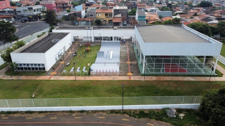 Aulas gratuitas de defesa pessoal e artes marciais estão disponíveis em Sumaré