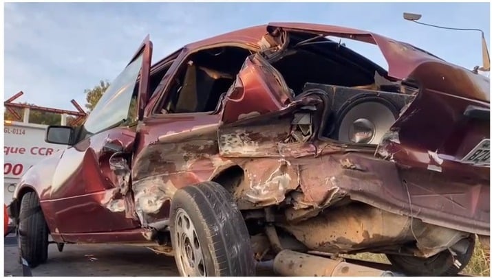 Motorista foge após acidente na Rodovia Anhanguera, em Campinas.