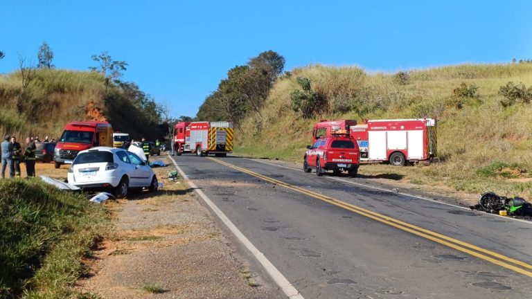 Duas pessoas morrem após colisão em rodovia de Itapira