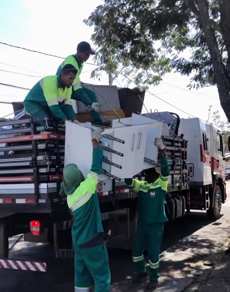 Em Valinhos operação cata-bagulho recolhe 650 toneladas e chega a mais 12 bairros