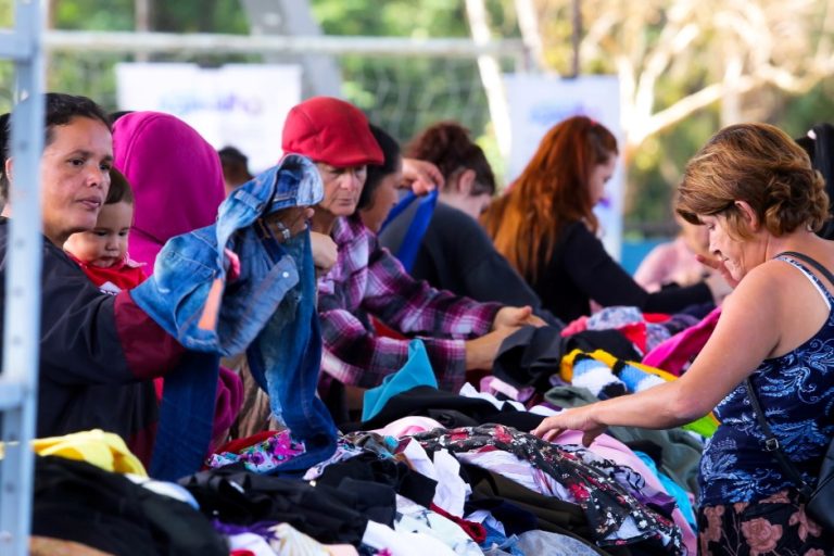 São José tem entrega de roupas para pessoas em estado de vulnerabilidade nesta quinta