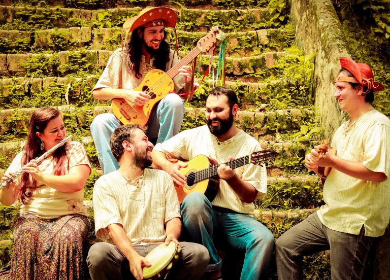 Quinteto campineiro comemora 10 anos de carreira com show no Castro Mendes