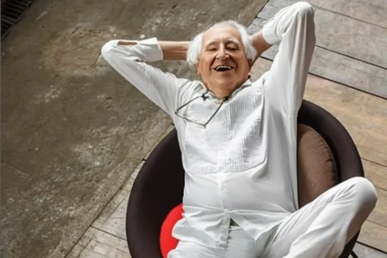 Morre Zé Celso, um dos ícones do teatro no Brasil