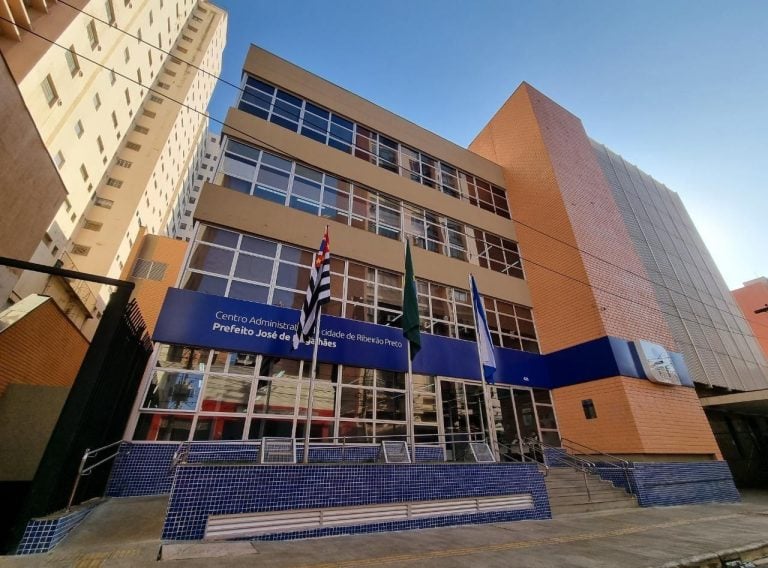 Reajuste de 4,49% dos tributos municipais é oficializado pela Prefeitura, que nega aumento