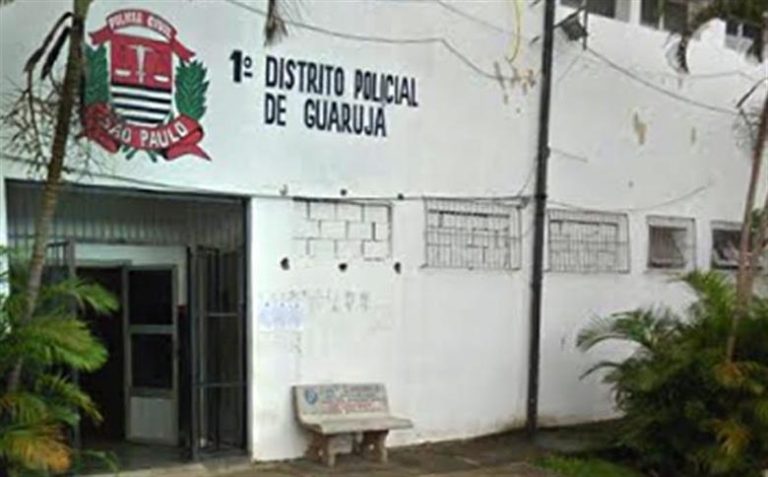 Homem é baleado durante assalto na própria casa no Guarujá