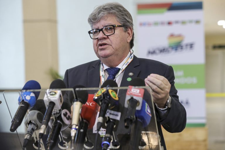 “Apelamos para a união nacional”