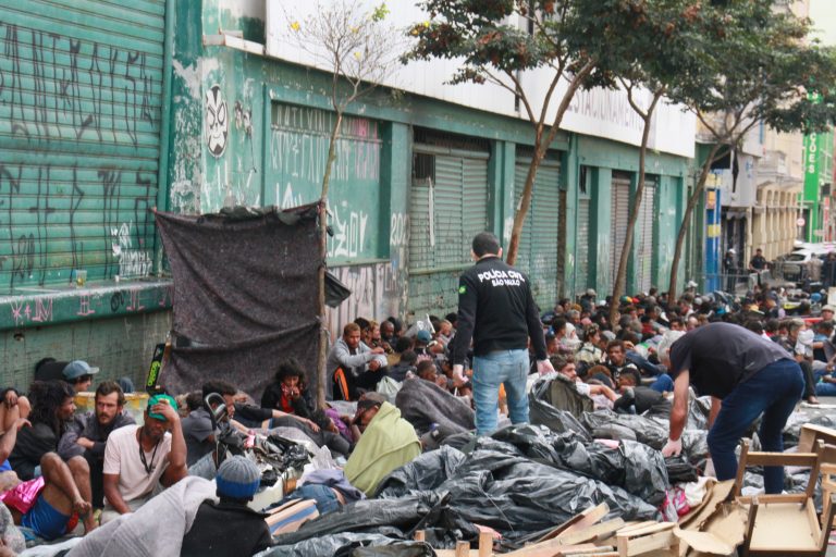 Presidente da Associação Geral do Centro defende internação compulsória para usuários da Cracolândia