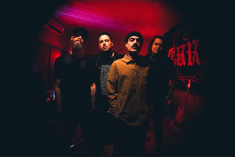 Festival de música Cura Fest tem shows de bandas de rock na Concha Acústica