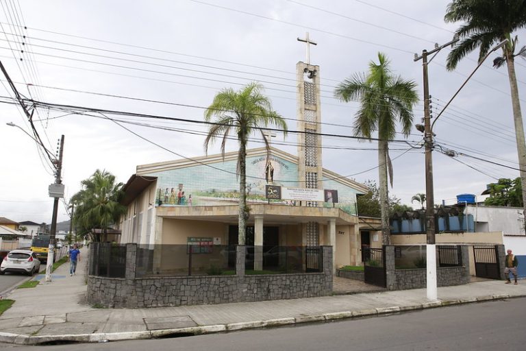 Igreja de Guarujá inicia celebrações para o Dia de Santa Rosa de Lima