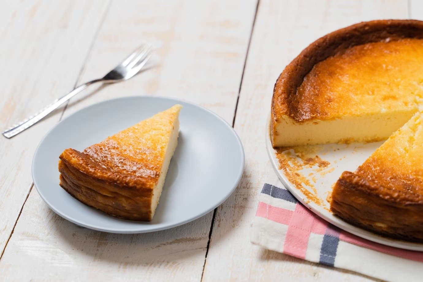 Aprenda a fazer um bolinho de fubá cremoso. Vai ser sucesso!