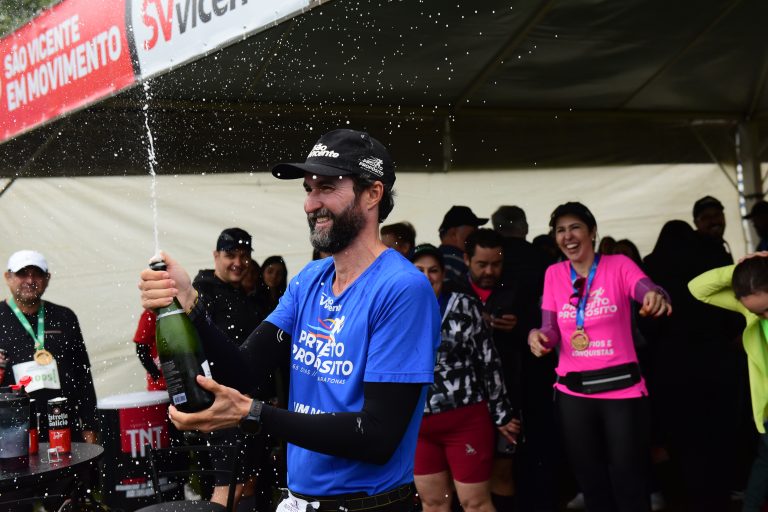 Hugo Farias é o primeiro corredor a bater a marca inédita de 366 maratonas