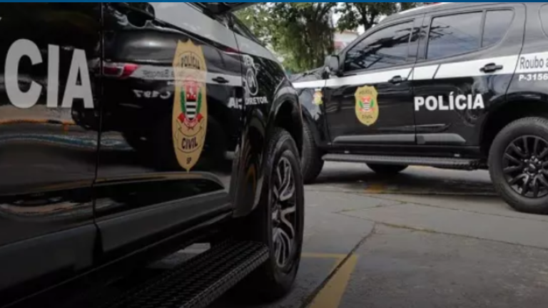 Uma jovem morreu após levar cerca de nove tiros de arma de fogo na cabeça durante a madrugada desta segunda (16), em Potim.