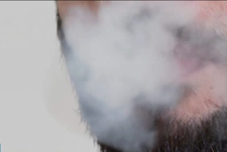 Jovem de Jundiaí tem trombose e embolia pulmonar devido ao uso de Vape