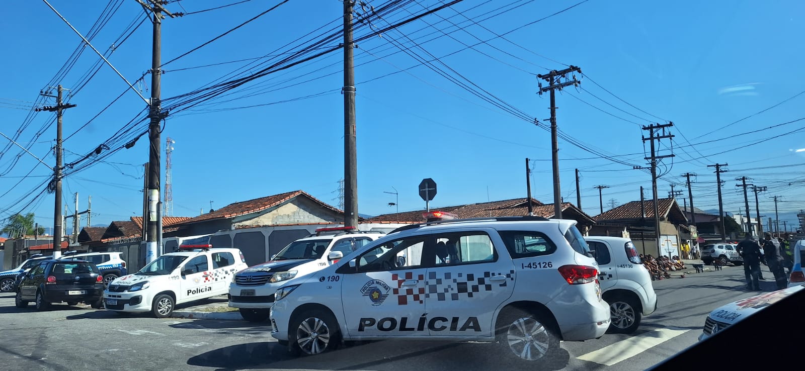 Mortos Na Baixada Santista Chegam A 12 Operação é Estendida Para Santos Thmais 