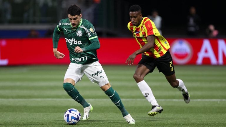 Palmeiras empata com Deportivo Pereira e avança à semifinal da Libertadores pela quarta vez consecutiva
