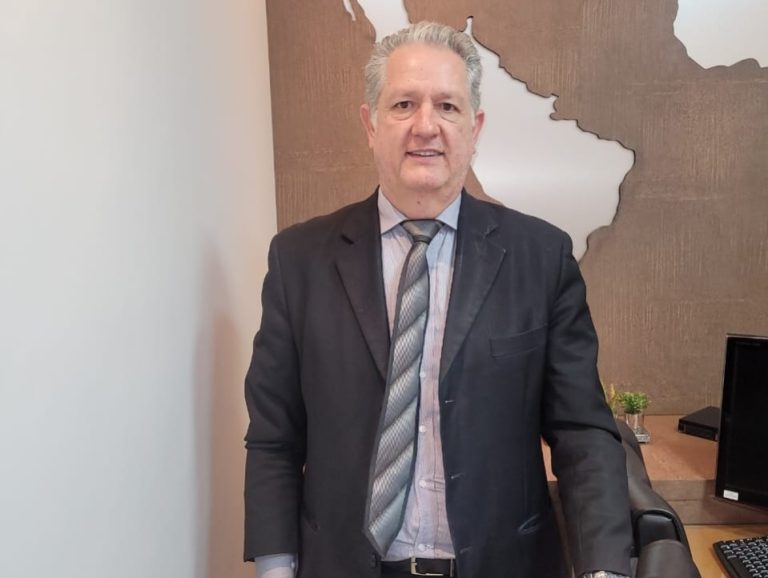 Comercial aclamará novo presidente no próximo sábado