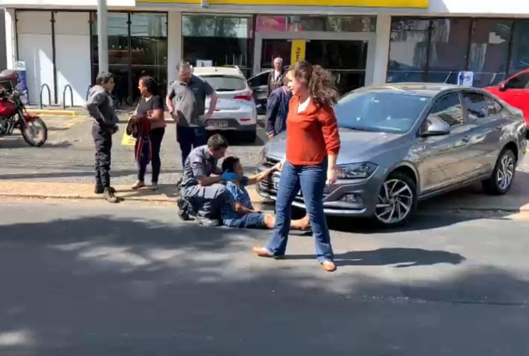 Susto: idosa de 74 anos é atropelada no centro de Campinas
