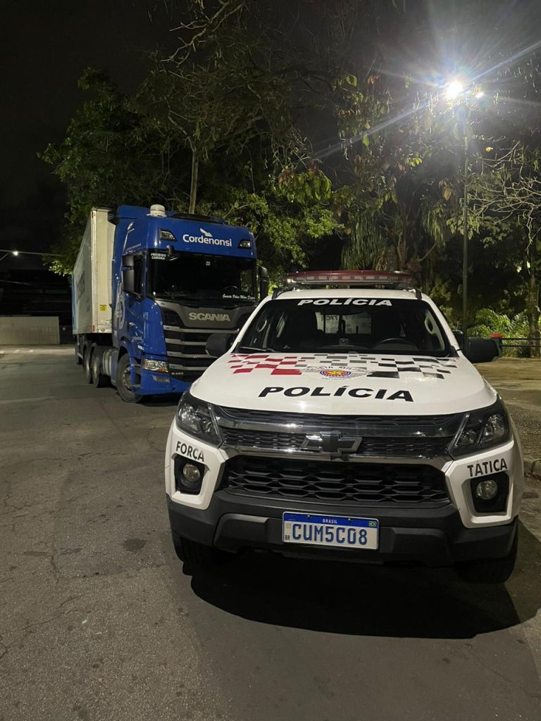 CAMINHONEIRO ROUBADO E REFÉM