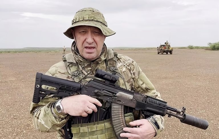 Rússia diz que exame genético confirma morte de líder mercenário Prigojin em queda de avião