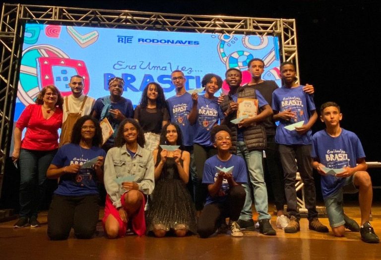 Alunos da rede pública de Ribeirão vão a Portugal