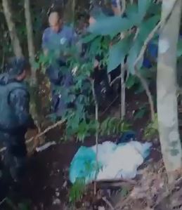 Polícia apreende munições, carregadores e drogas escondidas em ocupação ilegal no Guarujá