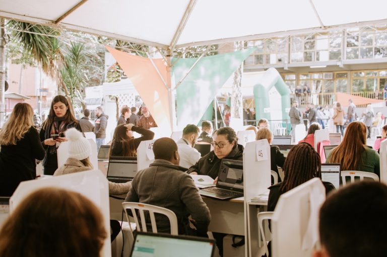 Mutirão de dívidas reúne bancos para negociação com consumidores