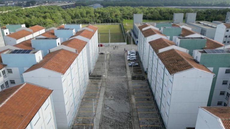 Plano de Habitação de Santos é discutido entre prefeitura e população