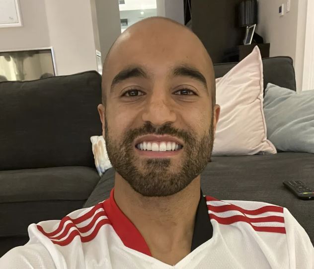 O bom filho à casa torna. Lucas Moura volta ao São Paulo