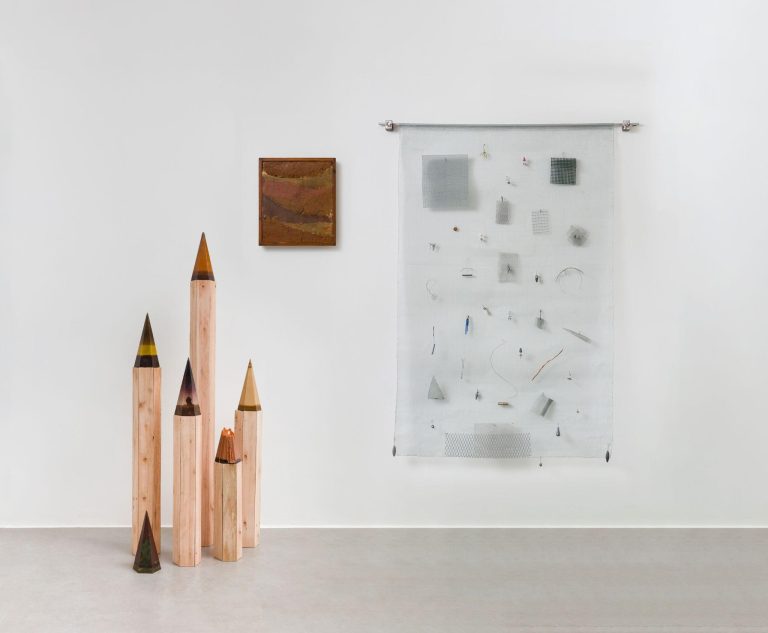 MIS Campinas recebe exposição que discute a exploração dos recursos naturais