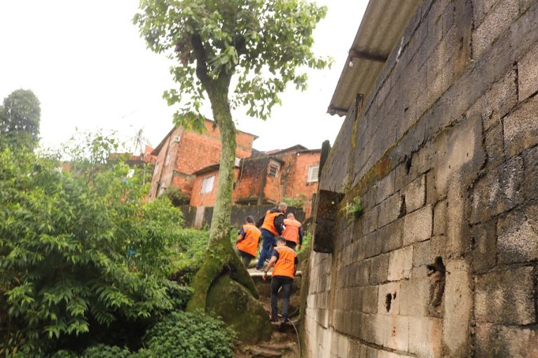 Morros de Santos passam por vistoria após período intenso de chuvas