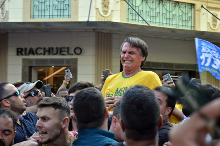 Facada em Bolsonaro completa 5 anos sob politização de direita e esquerda