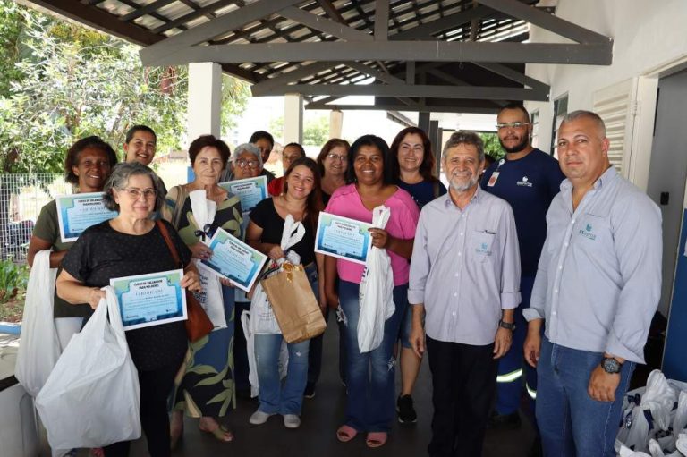 SAMAR forma 23 mulheres encanadoras em 2ª edição de curso em Araçatuba