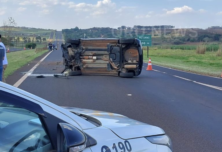 Motorista de 72 anos morre após acidente envolvendo três veículos em rodovia de RP